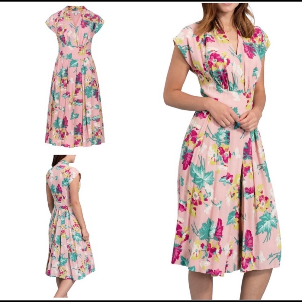 NWOT Emily & Fin Pink Floral Dress - S